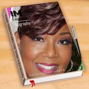 Meet your Posher, Lola